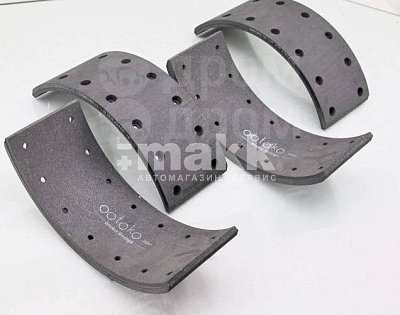 Накладки тормозные Isuzu Forward 1611L09 Ootoko 