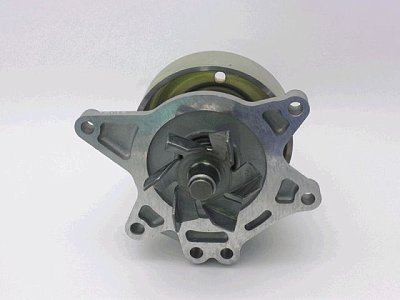 Насос водяной Toyota 4ZZ-FE GWT-133A GMB