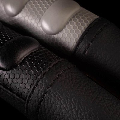 Оплетка  экокожа черная Autoprofi Car Performance две вставки под хват 25шт/уп CP-2040 BK/BK (M)