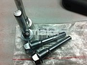 Втулка направляющая тормозного суппорта Toyota Land Cruiser #J7#/80/9#/12# 47715-22010