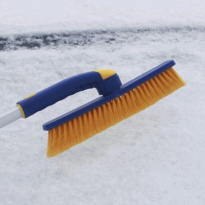 Щетка для снега телескопическая с поворотной головкой Goodyear 91-130 см WB-07