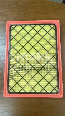 Фильтр воздушный LIVCAR LCQ0037A 1109108XGW04A Great Wall Poer KingKong, Tank 500