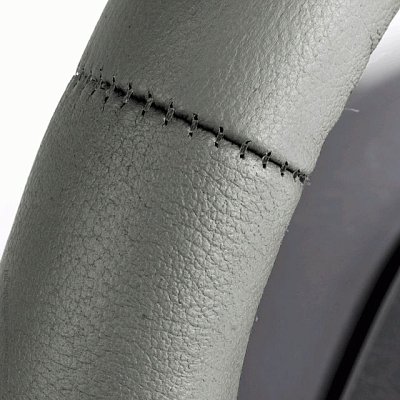 Оплётка для перетяжки AUTOPROFI нат.кожа нить игла чёрн. р-р М SAM-200 BK (M)