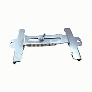 Планка крепежная для аккумуляторной батареи универсальная с регулировочным болтом