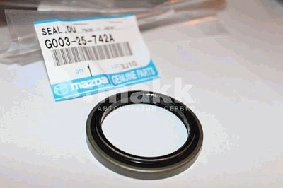 Сальник подвесного подшипника Mazda DE# 2 BK# BL# 3,Mazda 5,6 наружний G003-25-742A OEM