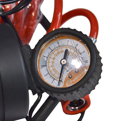 Компрессор  50л/мин 280W 12V 10Атм с фонарем шланг с переходником Агрессор AGR-50L